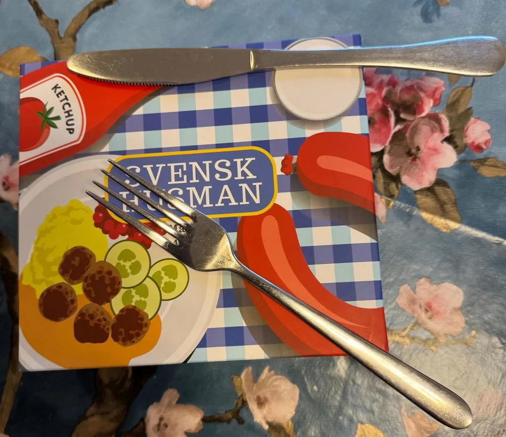 Svensk Husman Spisebordsæske sokker 4-pak kødboller