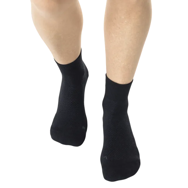 Funq Wear WIDE+ Active Cushion Quarter strømper sort
