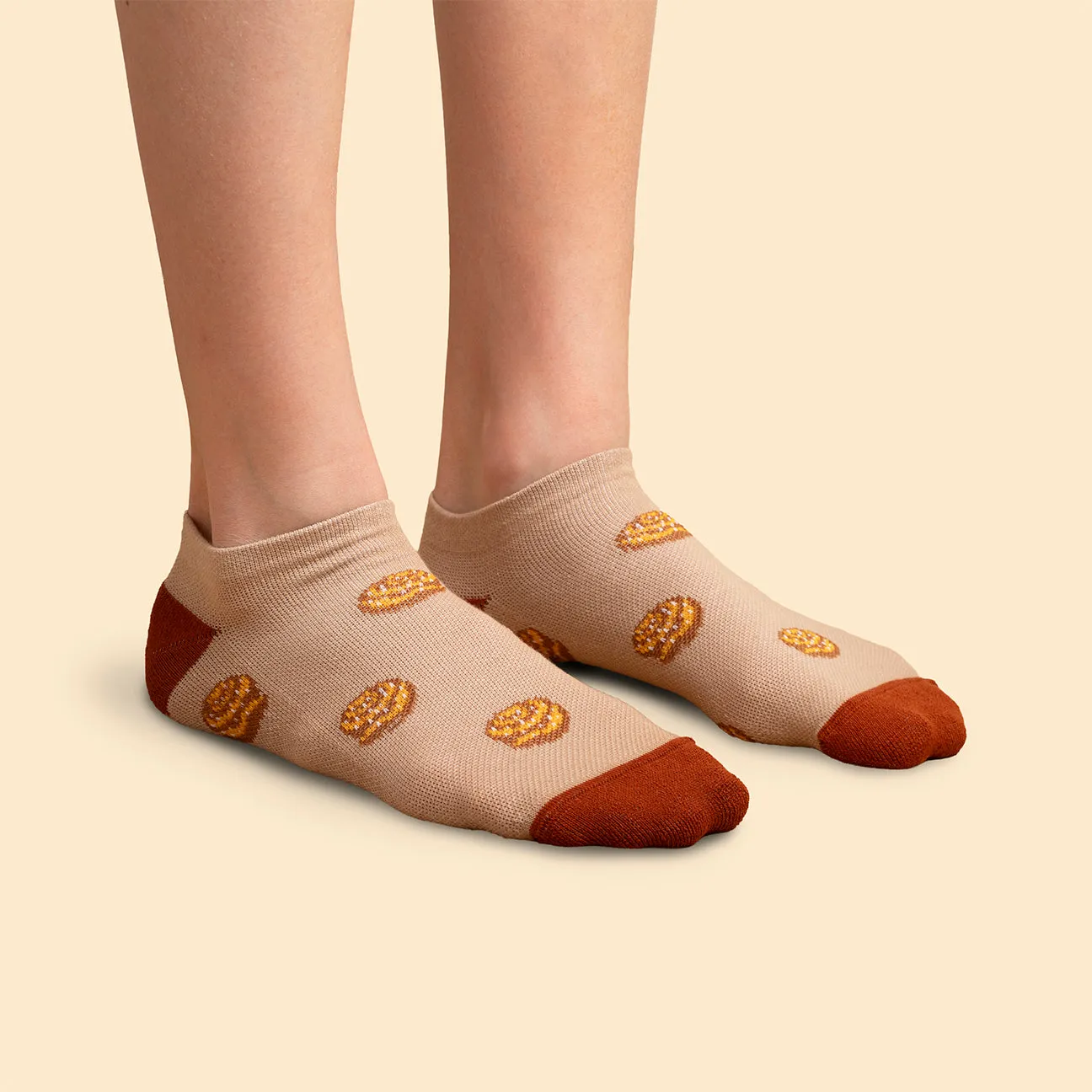Svensk Husman Kanelbulle sneakers støttestrømper brun
