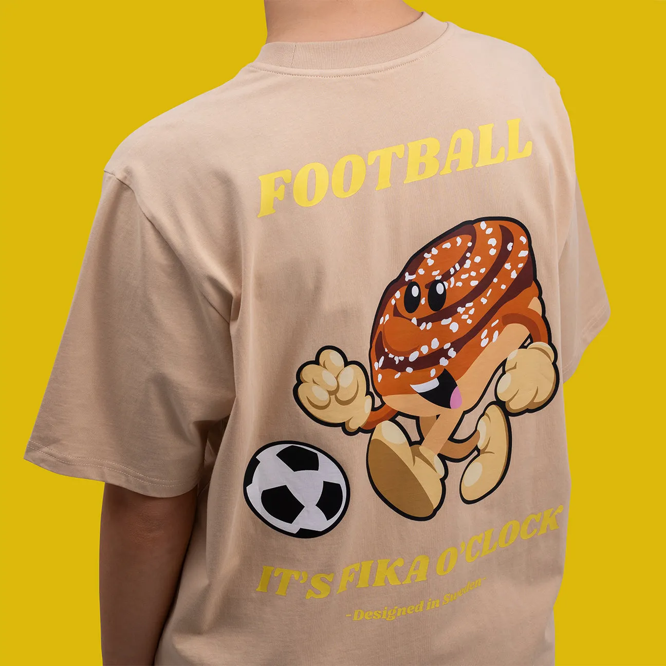 Svensk Husman Football Kanelbulle t-shirt S bomuld