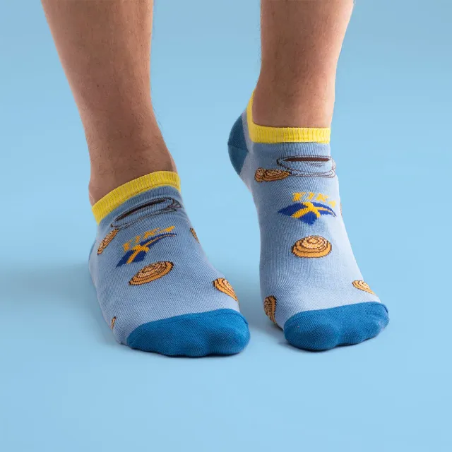 Svensk Husman FIKA Kanelsnurre sneakersokker blå 36-40