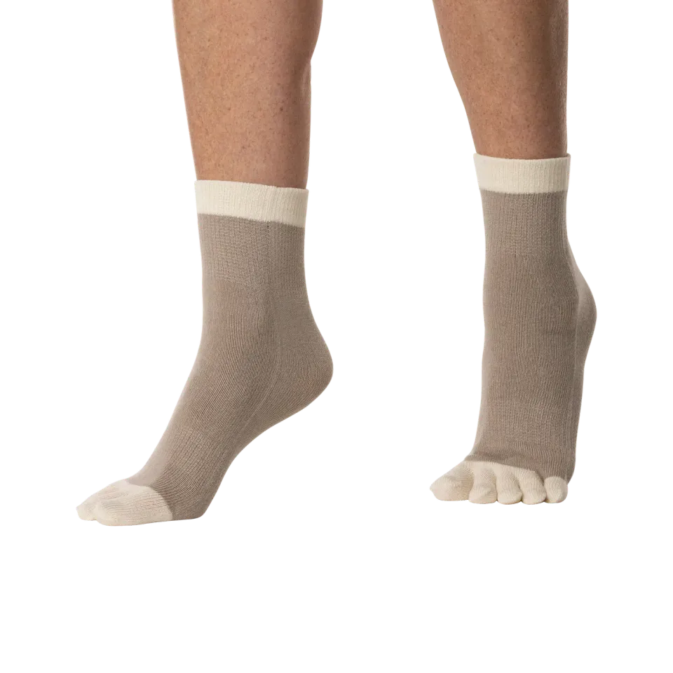 Funq Wear Happy Five tåstrømper beige bomuld