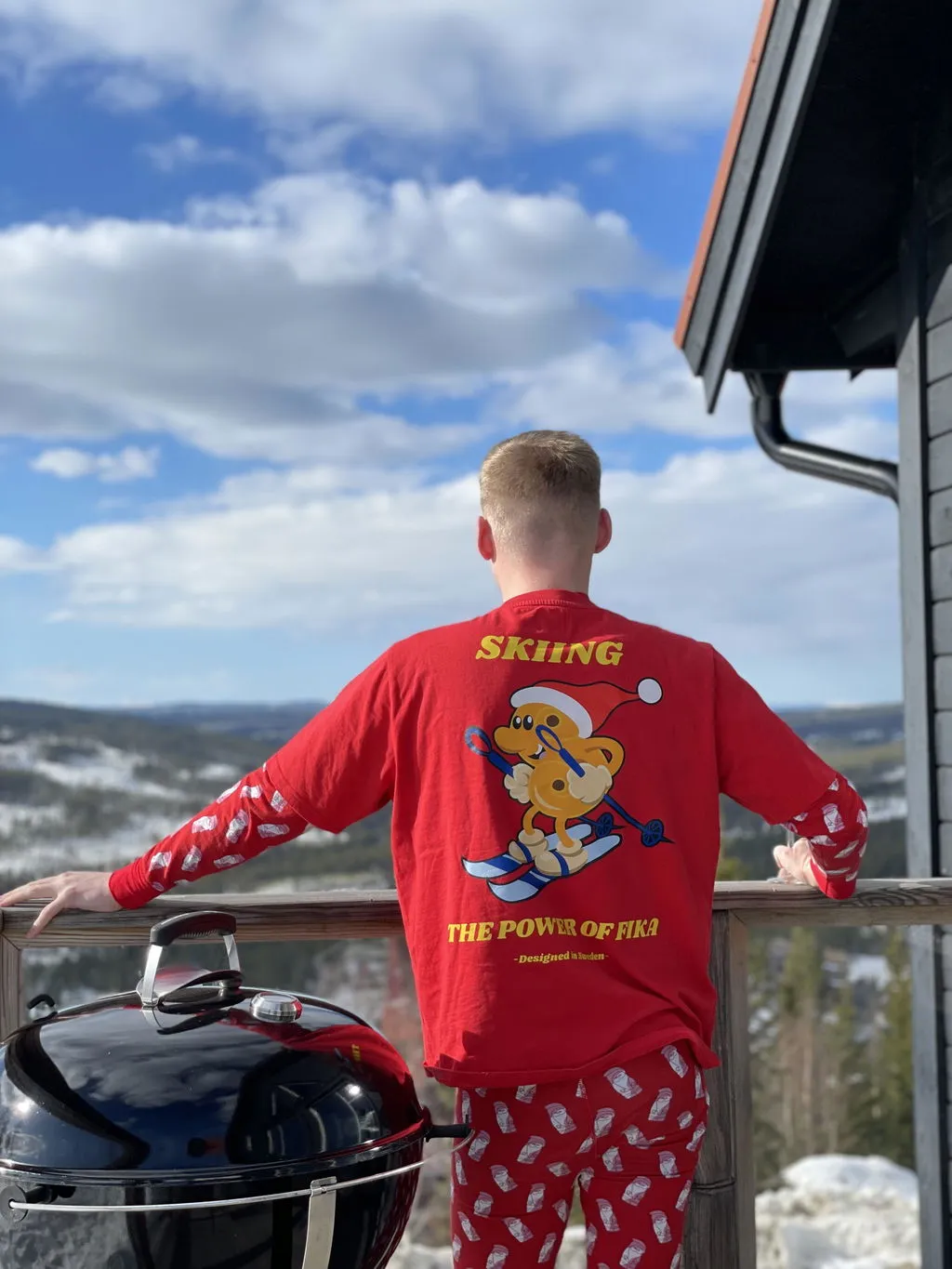 Svensk Husman Skiløb Lussebulle t-shirt rød oversize