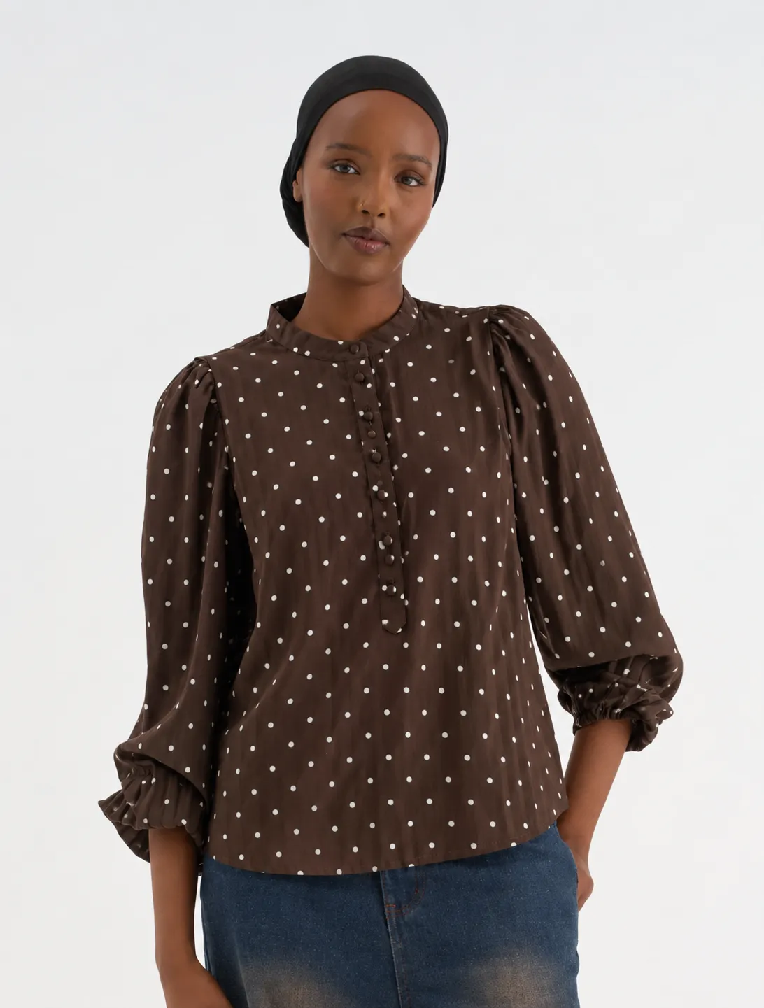 Moi Oslo bluse mørkebrun prikket XS/S-L/XL