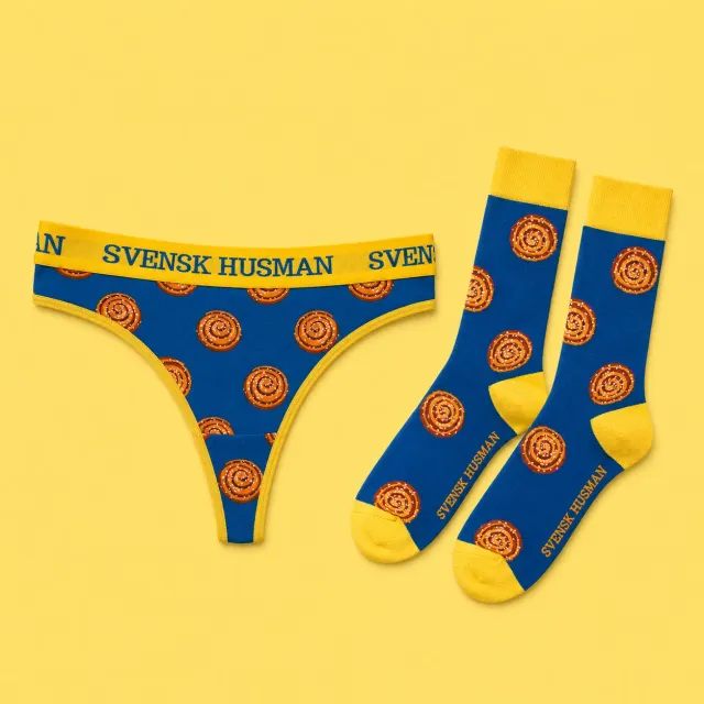 Svensk Husman Kanelbulle sæt string + strømper bomuld